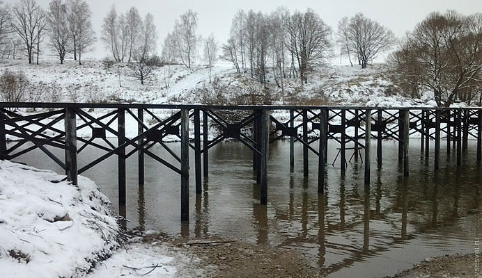 Свайные мосты: надежное решение для преодоления водных преград в Моршанске от 56254 руб